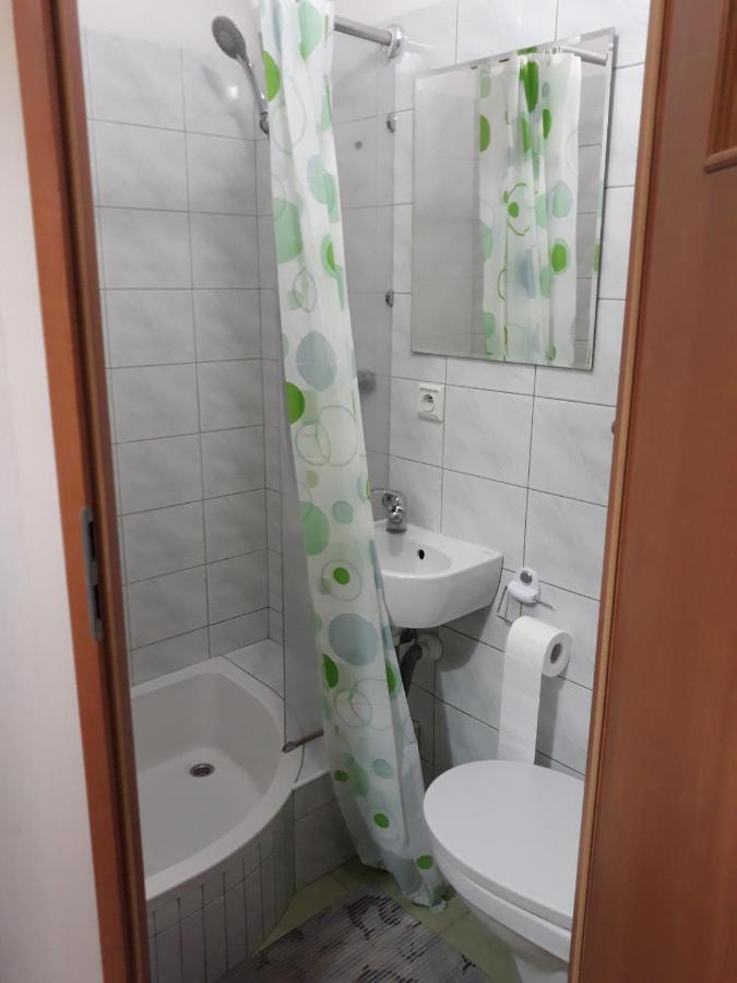 Noclegi Pod Kasztanami Марки Экстерьер фото